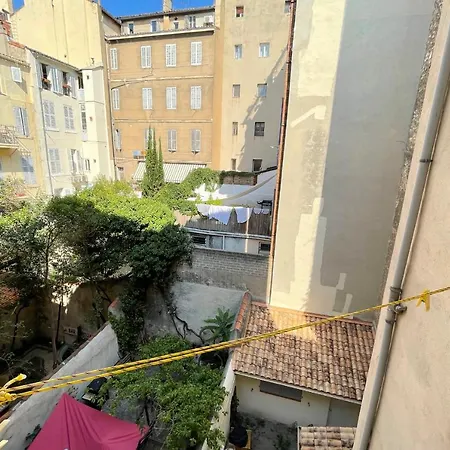 Apartment Le Cocon En Centreville Grand T3 Wifi-netflix